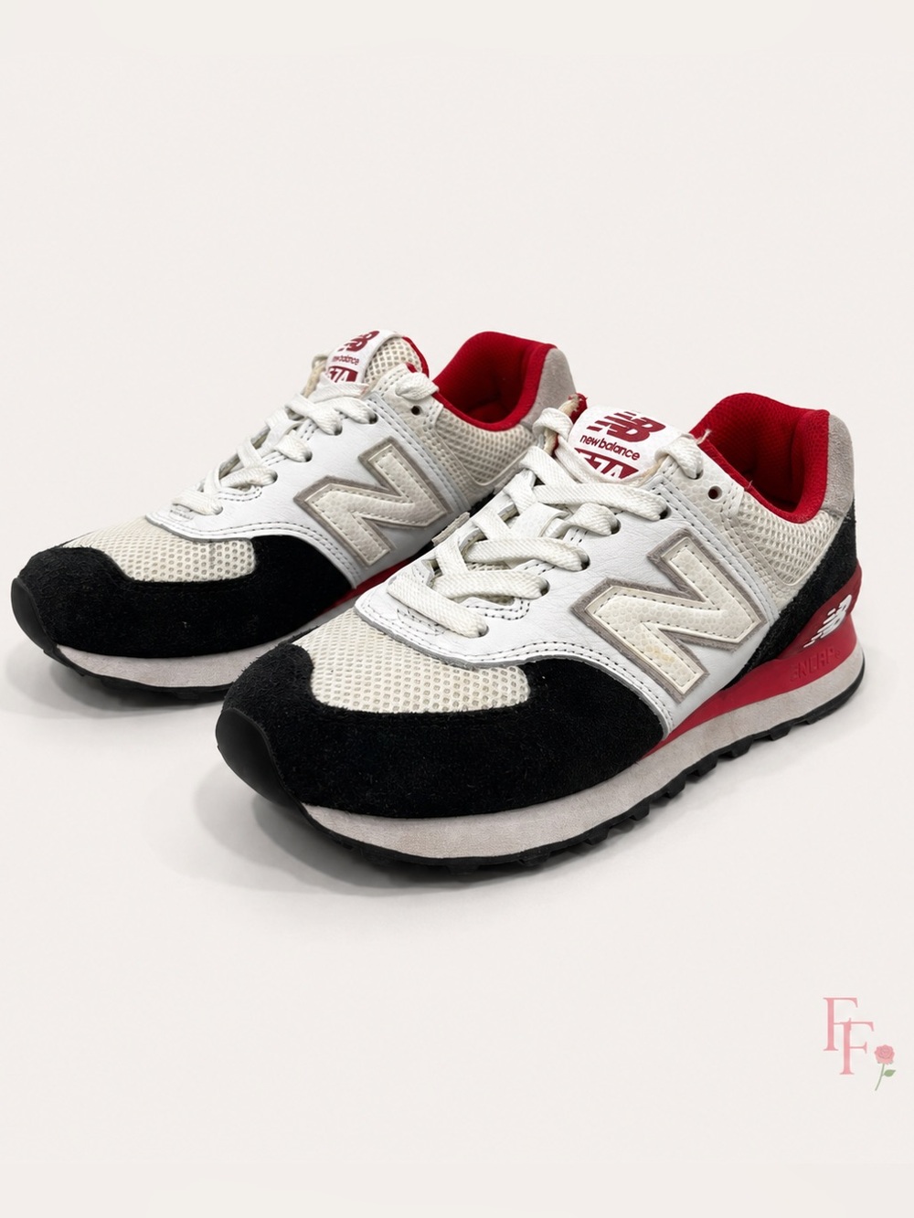 New Balance 574 ML574NSB White Black Red Sneakers Size 4.5 Men / 6.5 Women
